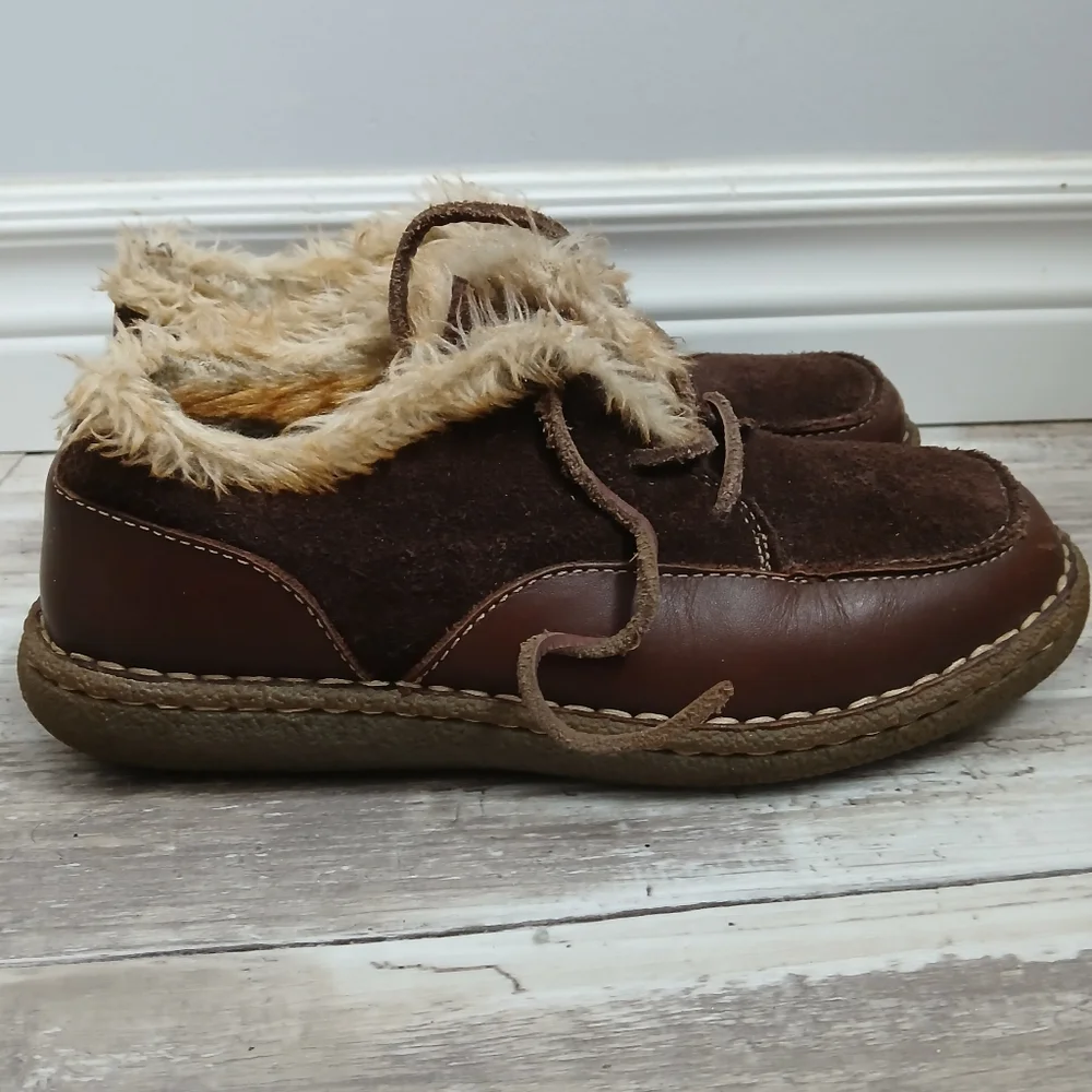 Wind River Women’s Leather Casual Shoes Size 7 – Brown - Picture 2 of 11